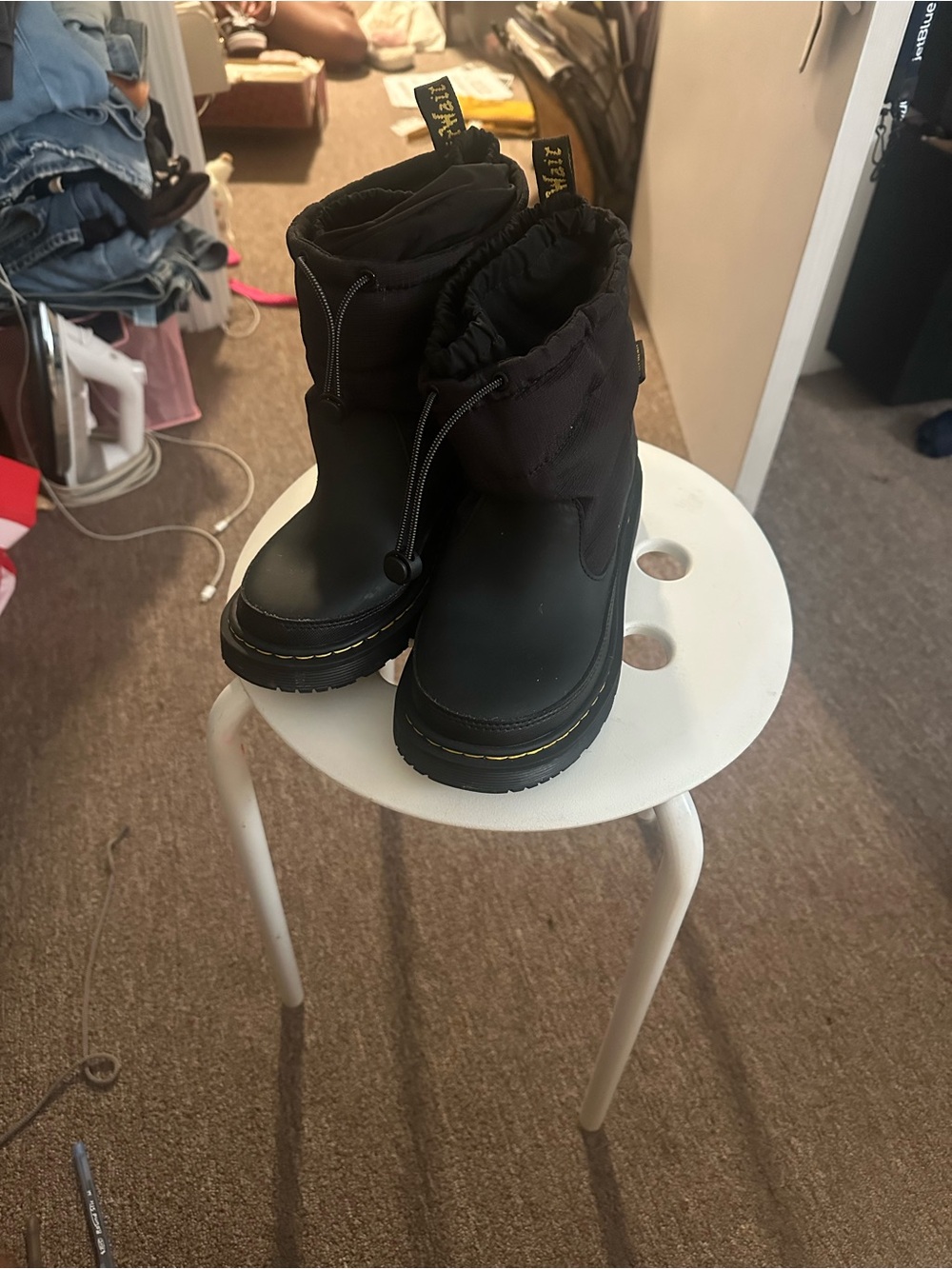 Kids Black Dr.Martens Winter Snow Boots with Drawstring Closure